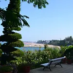 Casa Tatiana Guest house