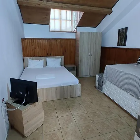 招待所 Casa Tatiana 3*