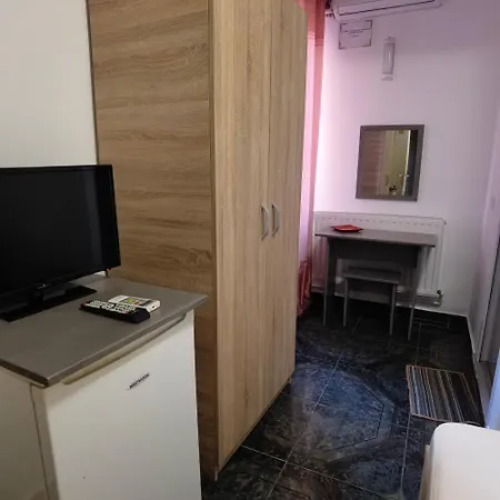 Casa Tatiana 3* 艾福雷诺德