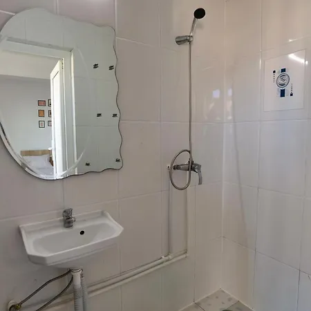 招待所 Casa Tatiana 艾福雷诺德