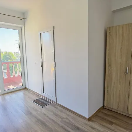 Casa Tatiana 3* 艾福雷诺德